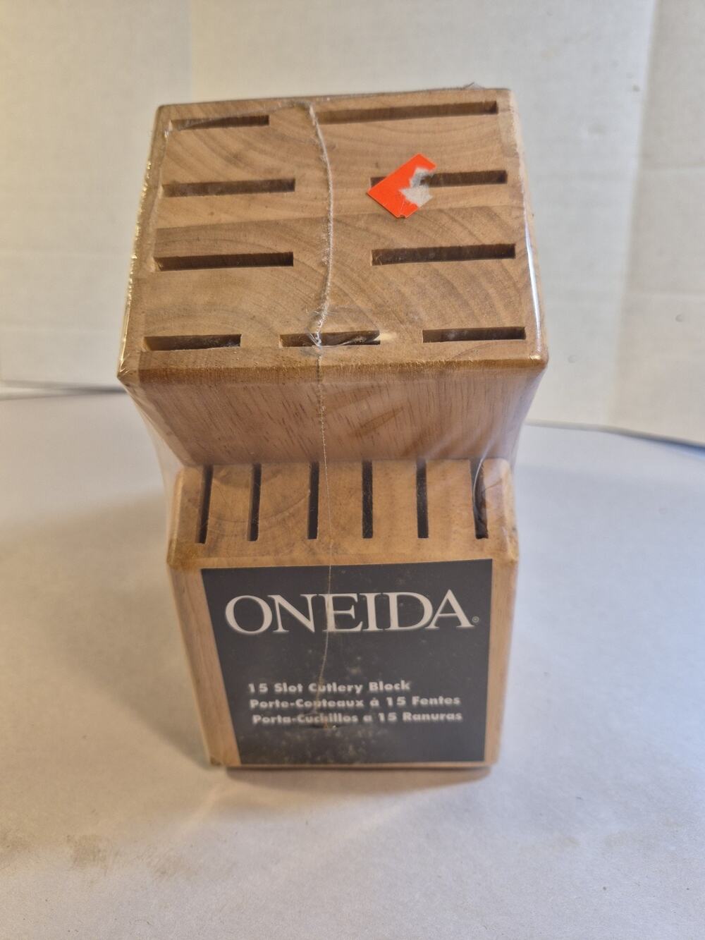 ONEIDA 15 Slot Wooden Knife Block Storage 6 steak knifes (New & Sealed)